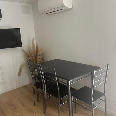 Charmant Et Confortable Appartement Narbonne Bagian luar foto