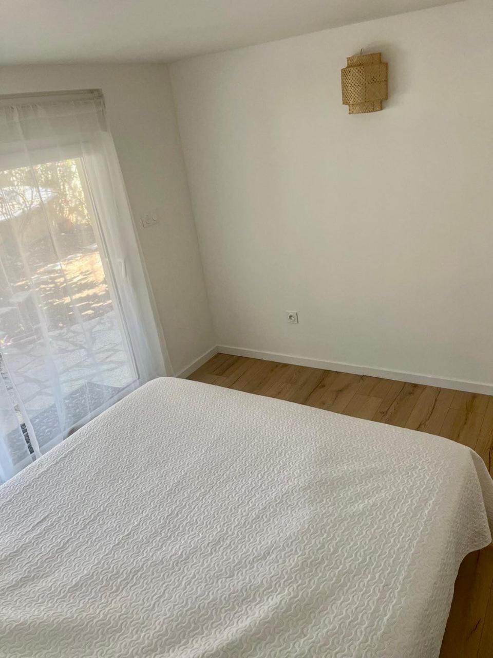 Charmant Et Confortable Appartement Narbonne Bagian luar foto