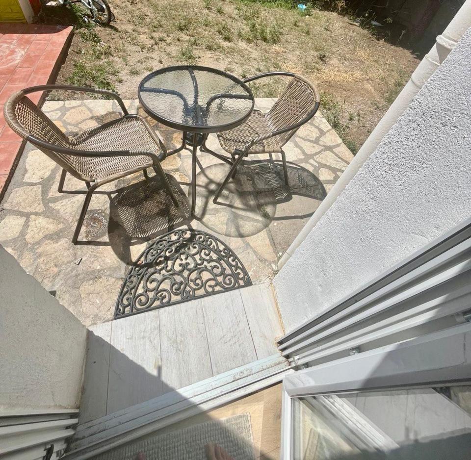 Charmant Et Confortable Appartement Narbonne Bagian luar foto