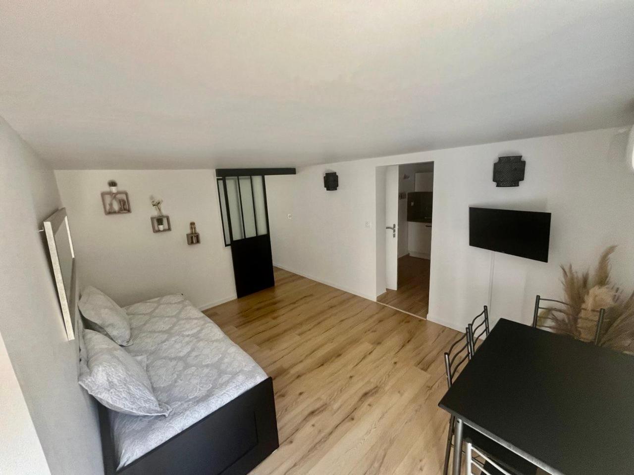 Charmant Et Confortable Appartement Narbonne Bagian luar foto